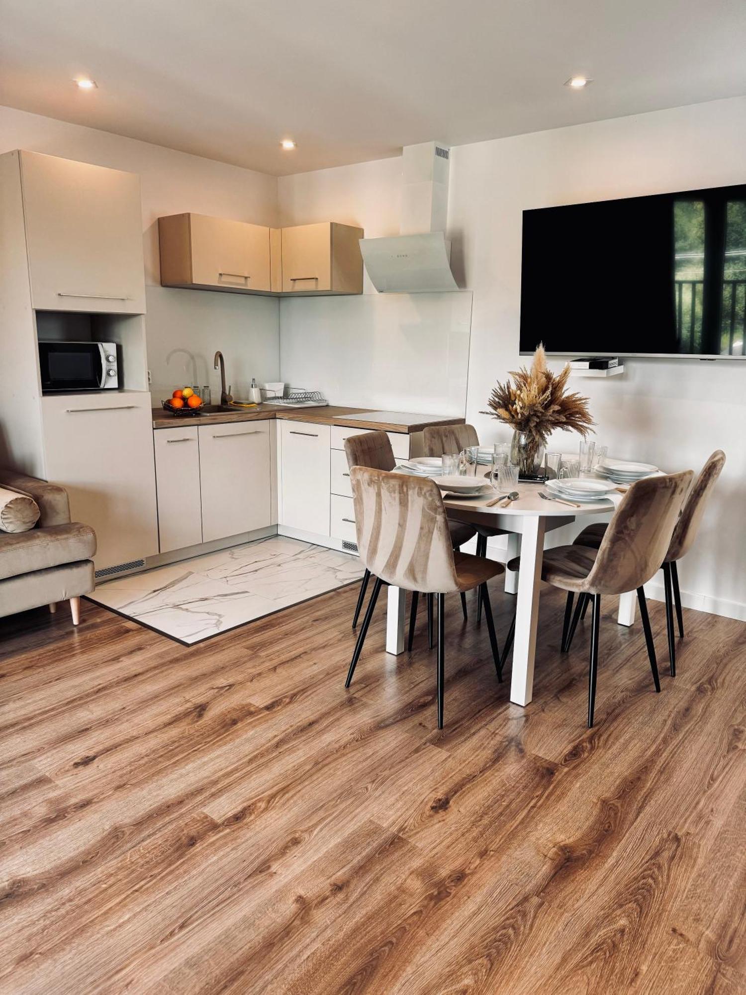 Apartamenty Modrzewiowa Zator Piotrowice  エクステリア 写真